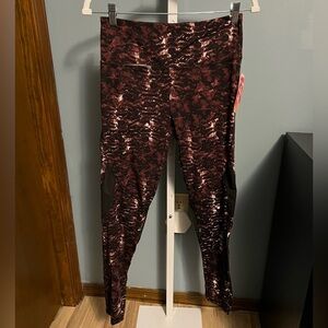 Sho Sho Sport Burgundy and Black Thick Band Mesh Leggings NWT Large